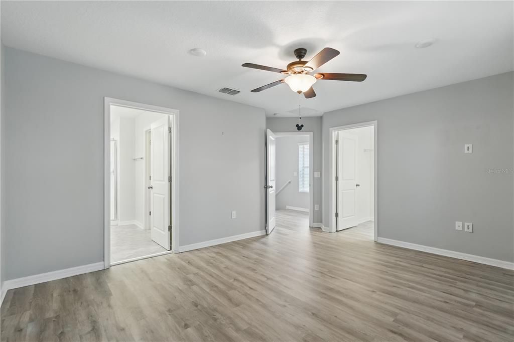 Active With Contract: $535,000 (4 beds, 3 baths, 2042 Square Feet)