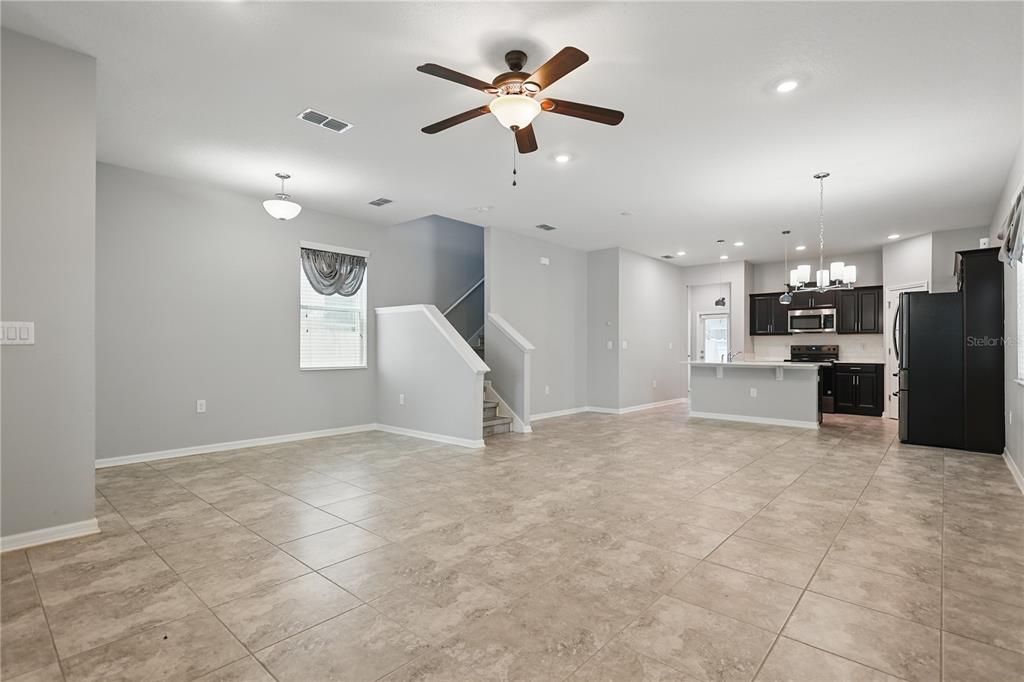 Active With Contract: $535,000 (4 beds, 3 baths, 2042 Square Feet)