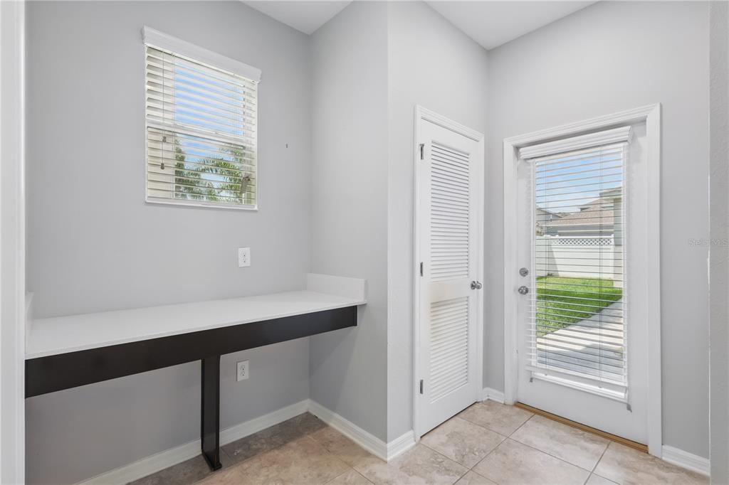 Active With Contract: $535,000 (4 beds, 3 baths, 2042 Square Feet)