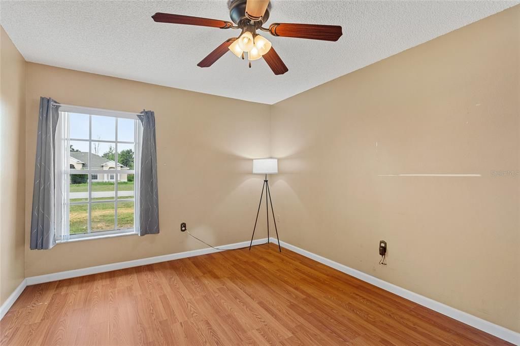 Active With Contract: $300,000 (3 beds, 2 baths, 1707 Square Feet)