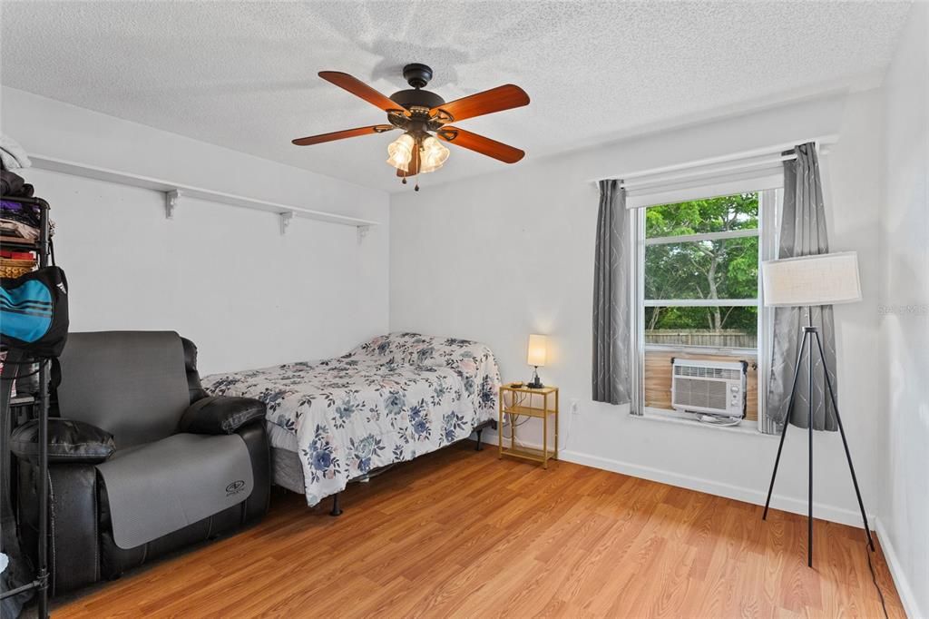 Active With Contract: $300,000 (3 beds, 2 baths, 1707 Square Feet)