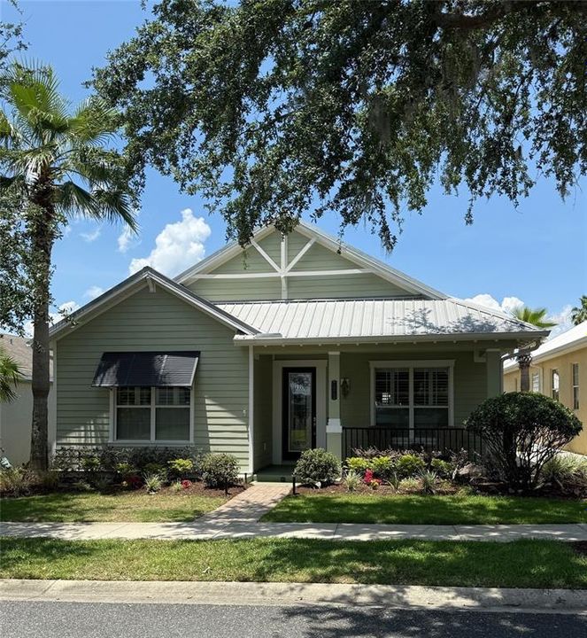 Recently Sold: $390,000 (3 beds, 2 baths, 2055 Square Feet)