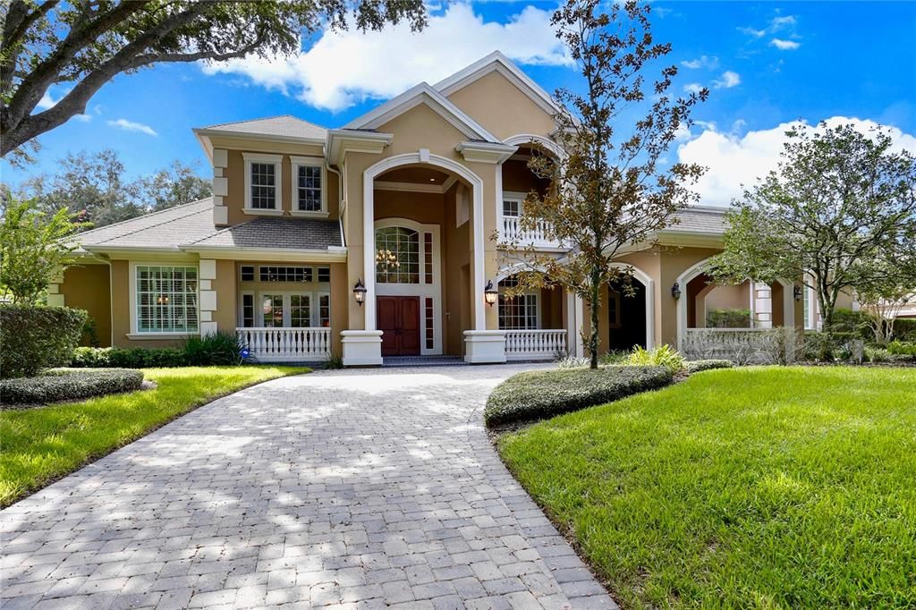 Vendido Recientemente: $2,795,000 (6 camas, 5 baños, 6459 Pies cuadrados)