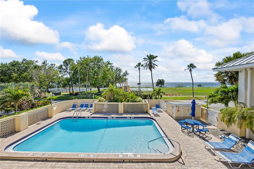 For Sale: $162,000 (1 beds, 1 baths, 308 Square Feet)