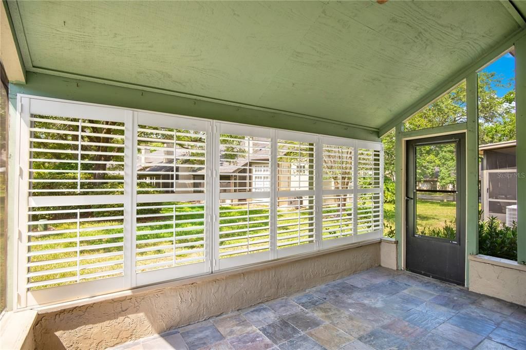 For Sale: $280,000 (2 beds, 2 baths, 1154 Square Feet)