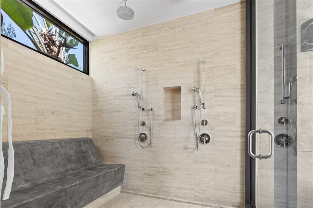 待售: $28,990,000 (5 贝兹, 6 浴室, 5611 平方英尺)