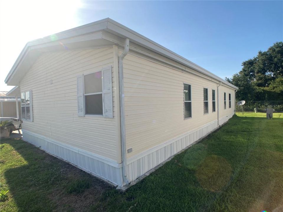 待售: $155,000 (3 贝兹, 2 浴室, 1493 平方英尺)