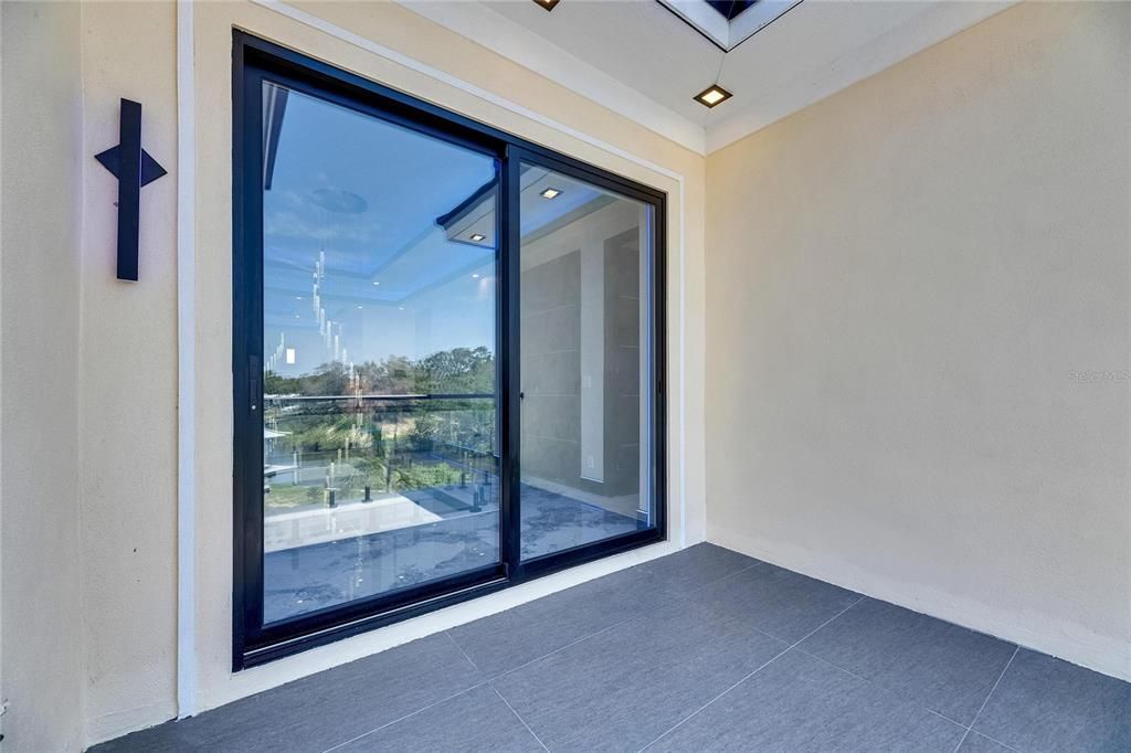 На продажу: $1,549,000 (7 спален, 4 ванн, 3824 Квадратных фут)