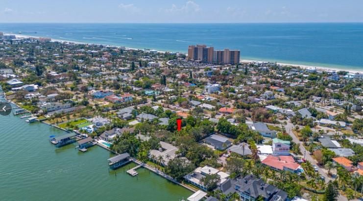 Vendido Recientemente: $575,000 (0.16 acres)