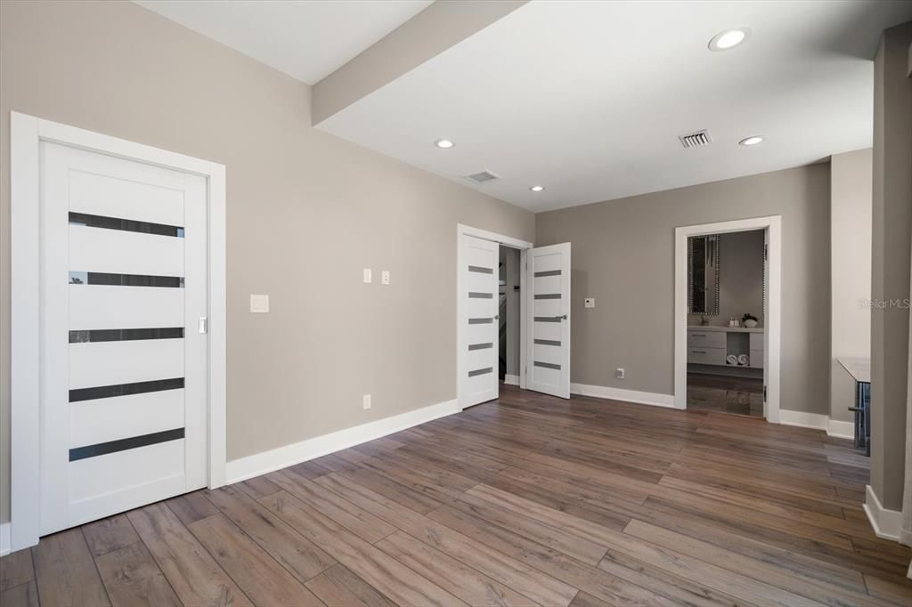 待售: $2,750,000 (4 贝兹, 4 浴室, 3202 平方英尺)