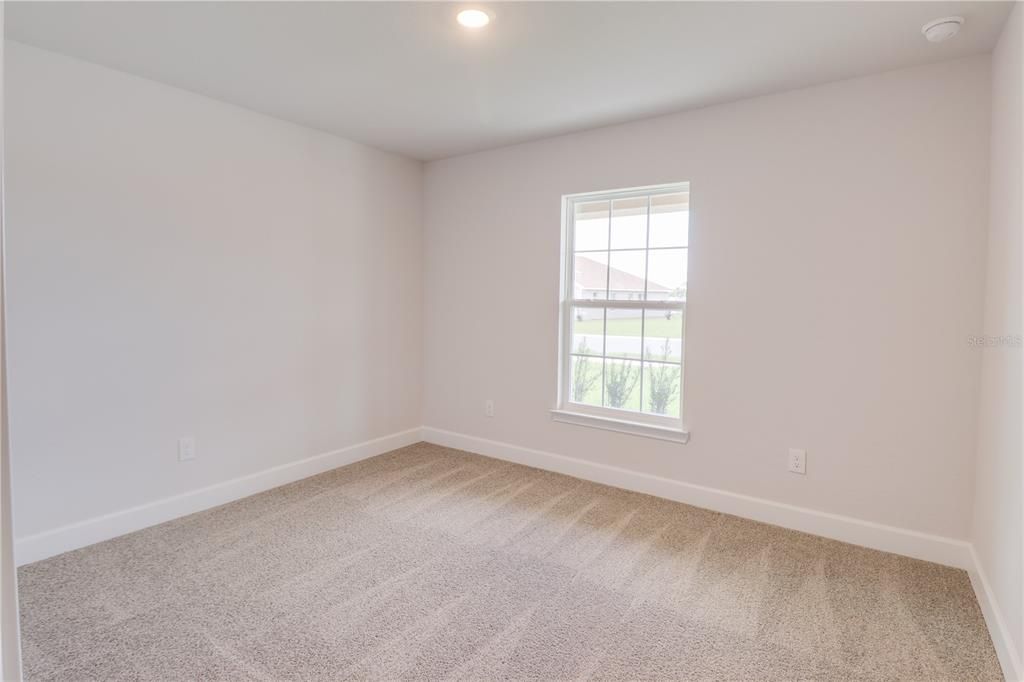 На продажу: $288,600 (3 спален, 2 ванн, 1512 Квадратных фут)