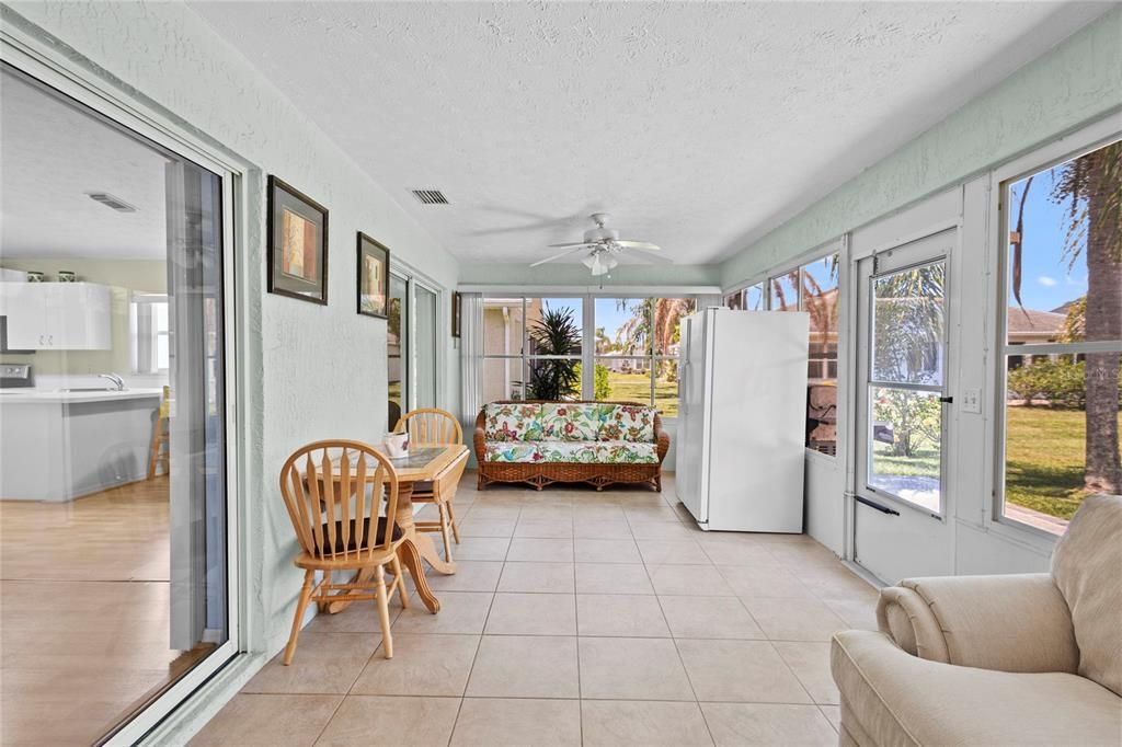 For Sale: $199,900 (3 beds, 2 baths, 1714 Square Feet)