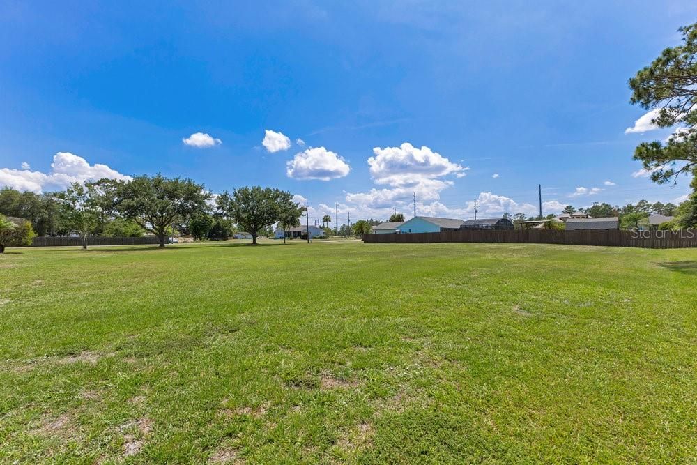 Vendido Recientemente: $129,500 (0.65 acres)