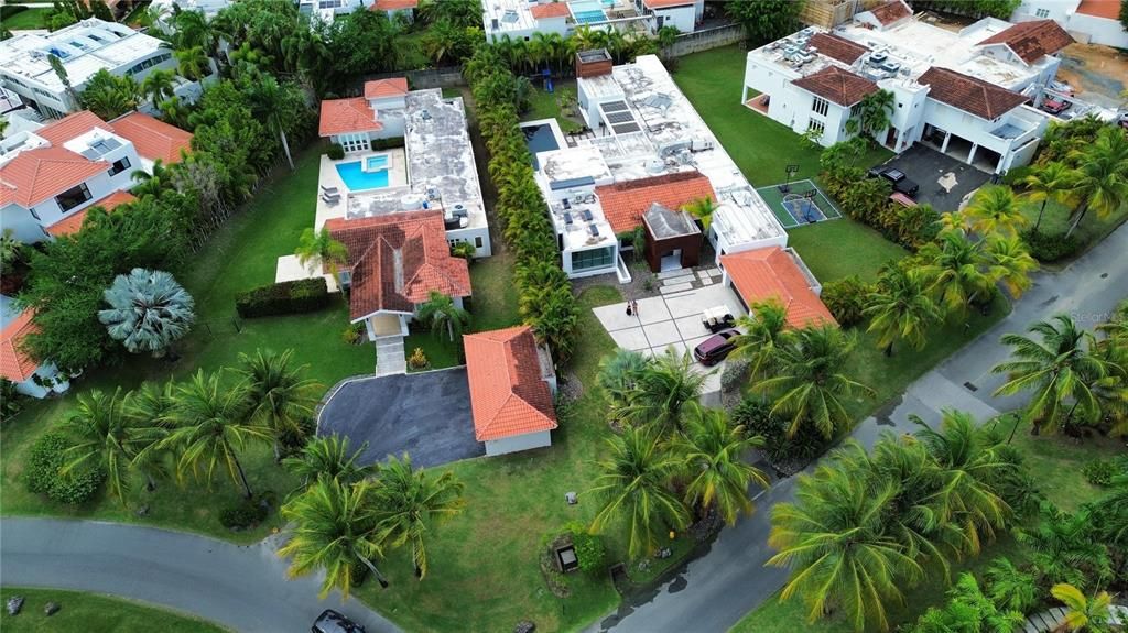 待售: $9,495,000 (6 贝兹, 7 浴室, 9250 平方英尺)