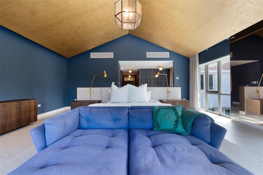 待售: $9,495,000 (6 贝兹, 7 浴室, 9250 平方英尺)