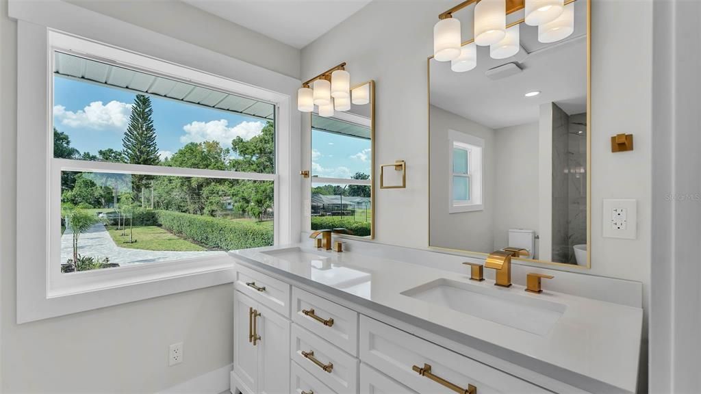 待售: $1,250,000 (5 贝兹, 4 浴室, 3620 平方英尺)