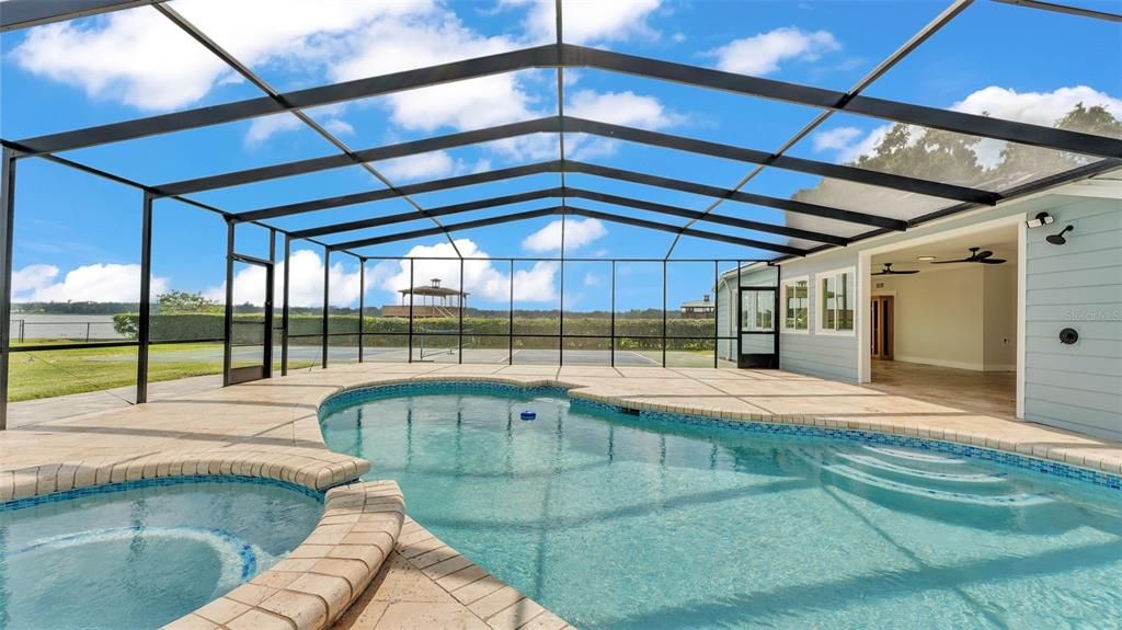 待售: $1,250,000 (5 贝兹, 4 浴室, 3620 平方英尺)