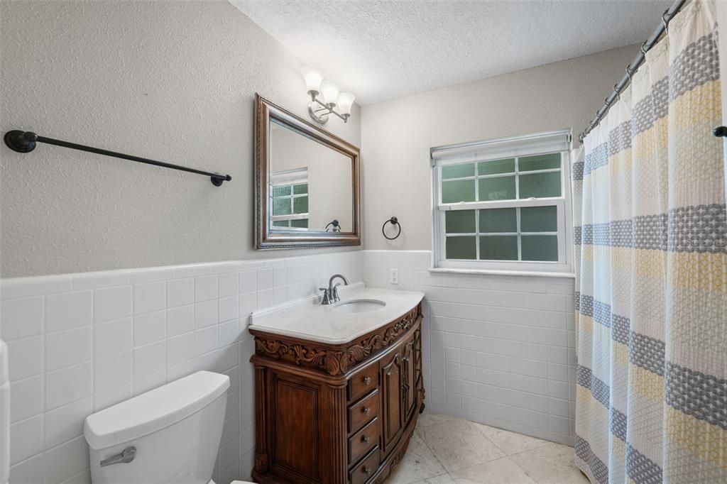 На продажу: $1,900,000 (4 спален, 3 ванн, 3968 Квадратных фут)