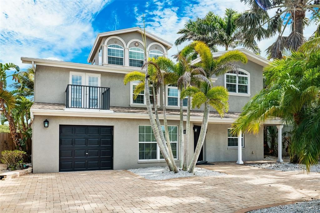 На продажу: $1,900,000 (4 спален, 3 ванн, 3968 Квадратных фут)