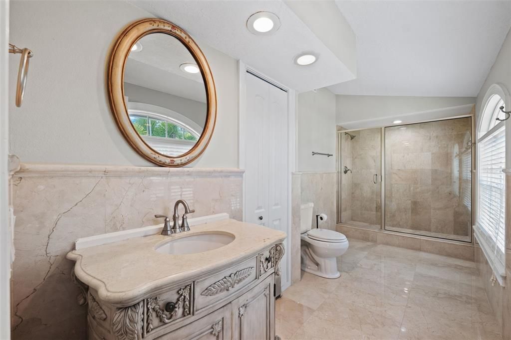 На продажу: $1,900,000 (4 спален, 3 ванн, 3968 Квадратных фут)