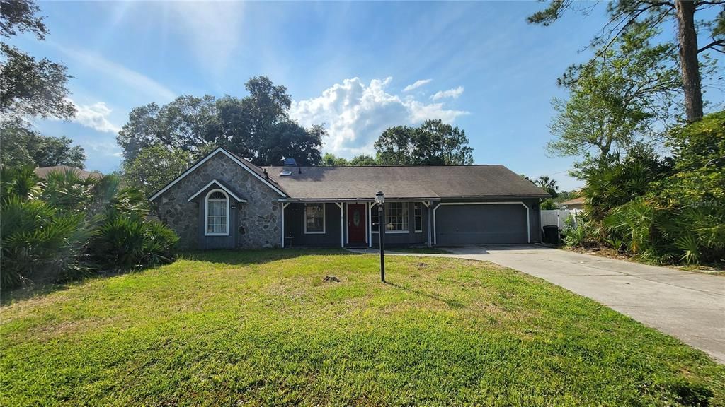 最近售出: $255,000 (3 贝兹, 3 浴室, 1539 平方英尺)