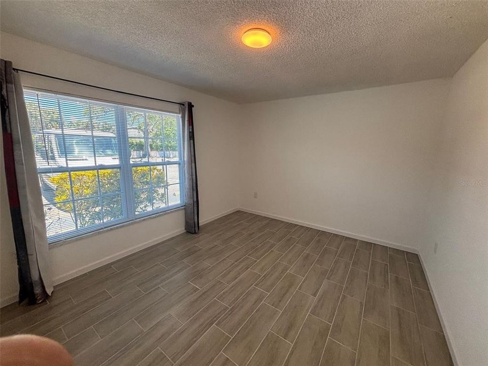 В аренду: $1,275 (1 спален, 1 ванн, 630 Квадратных фут)