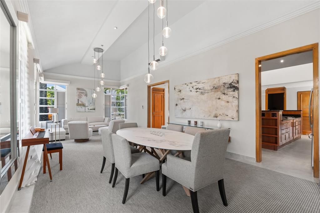 For Sale: $1,750,000 (4 beds, 3 baths, 5426 Square Feet)