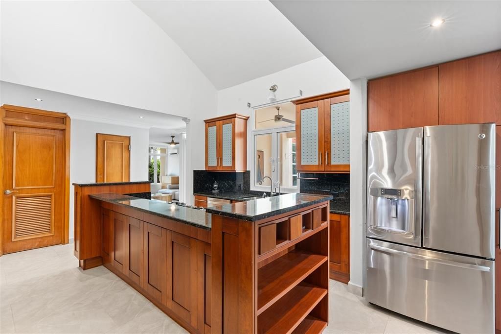 For Sale: $1,750,000 (4 beds, 3 baths, 5426 Square Feet)