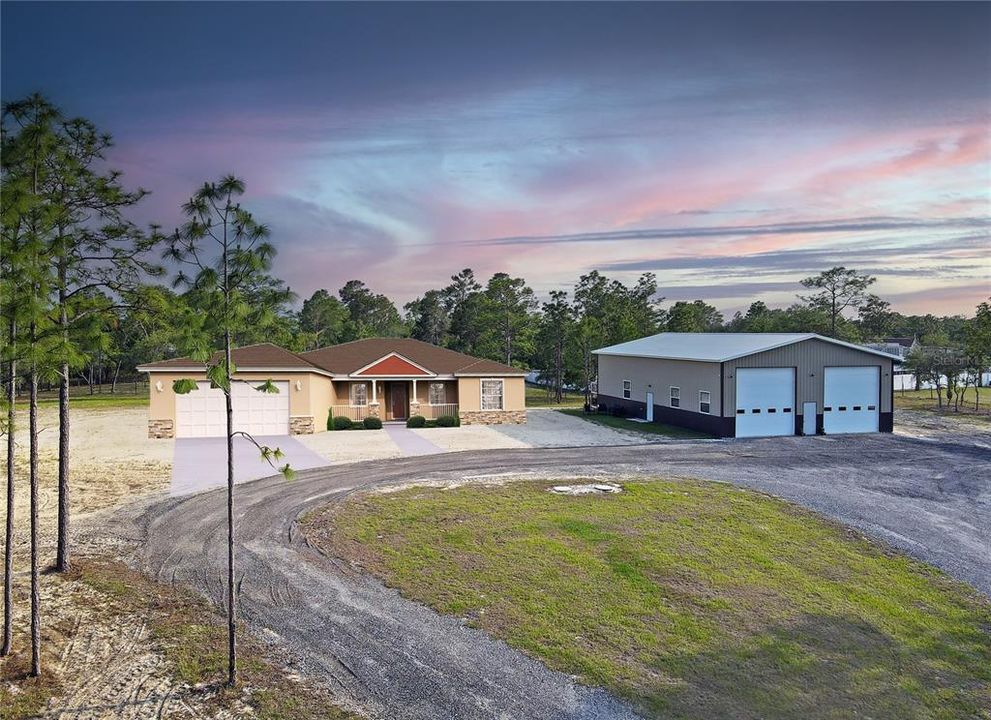 Recently Sold: $994,900 (4 beds, 3 baths, 2360 Square Feet)