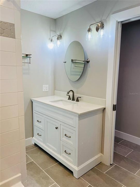 Active With Contract: $565,000 (4 beds, 2 baths, 1646 Square Feet)