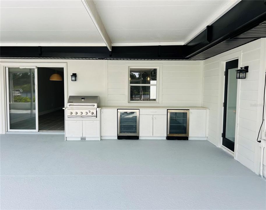 Active With Contract: $565,000 (4 beds, 2 baths, 1646 Square Feet)