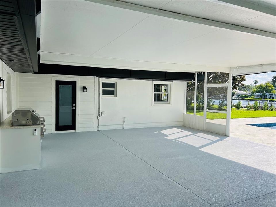 Active With Contract: $565,000 (4 beds, 2 baths, 1646 Square Feet)