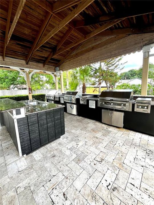 На продажу: $89,900 (1 спален, 1 ванн, 627 Квадратных фут)