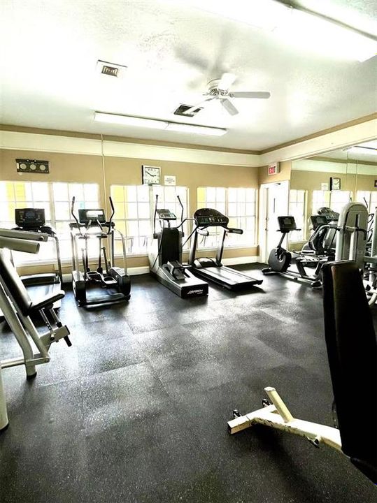 На продажу: $89,900 (1 спален, 1 ванн, 627 Квадратных фут)