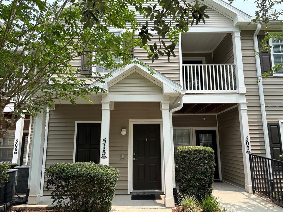 For Sale: $144,900 (1 beds, 1 baths, 883 Square Feet)