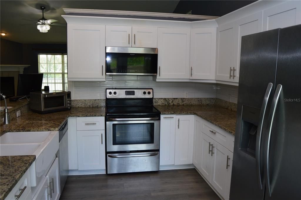 For Sale: $595,000 (4 beds, 3 baths, 2316 Square Feet)