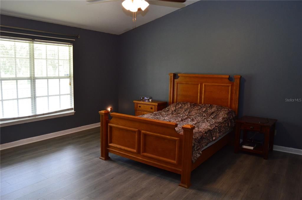 For Sale: $595,000 (4 beds, 3 baths, 2316 Square Feet)