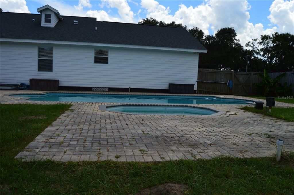 For Sale: $595,000 (4 beds, 3 baths, 2316 Square Feet)