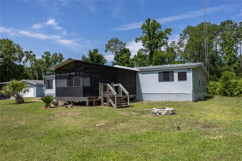 For Sale: $382,000 (4 beds, 3 baths, 2704 Square Feet)