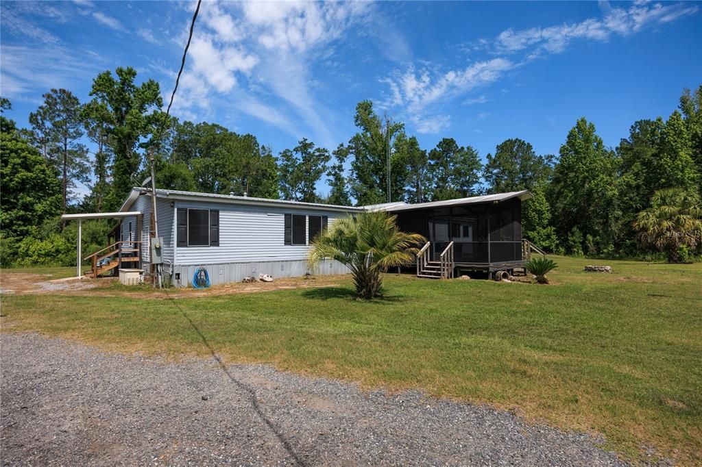 For Sale: $382,000 (4 beds, 3 baths, 2704 Square Feet)