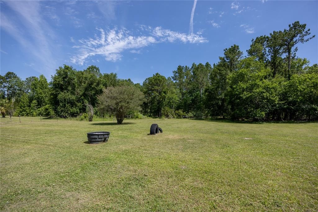 For Sale: $382,000 (4 beds, 3 baths, 2704 Square Feet)