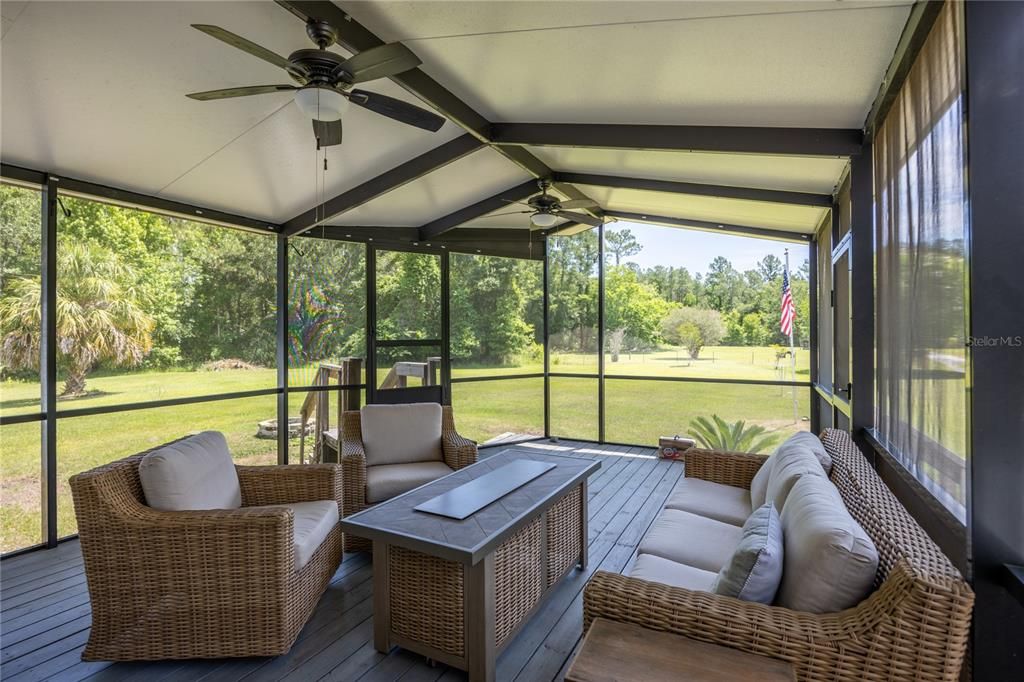 For Sale: $382,000 (4 beds, 3 baths, 2704 Square Feet)