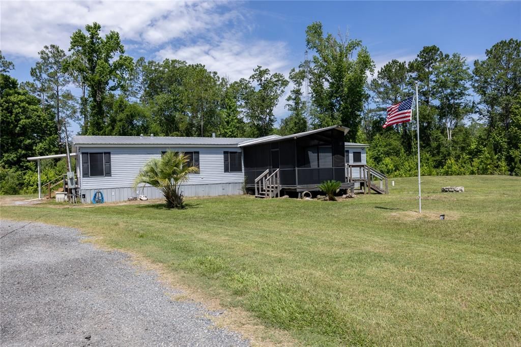 For Sale: $382,000 (4 beds, 3 baths, 2704 Square Feet)