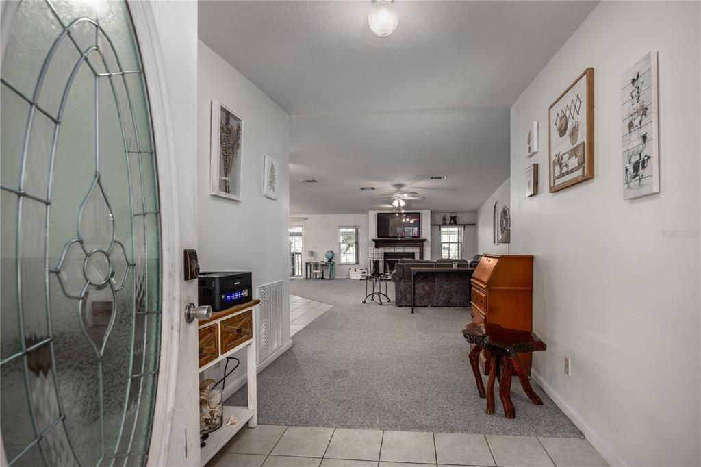 For Sale: $382,000 (4 beds, 3 baths, 2704 Square Feet)