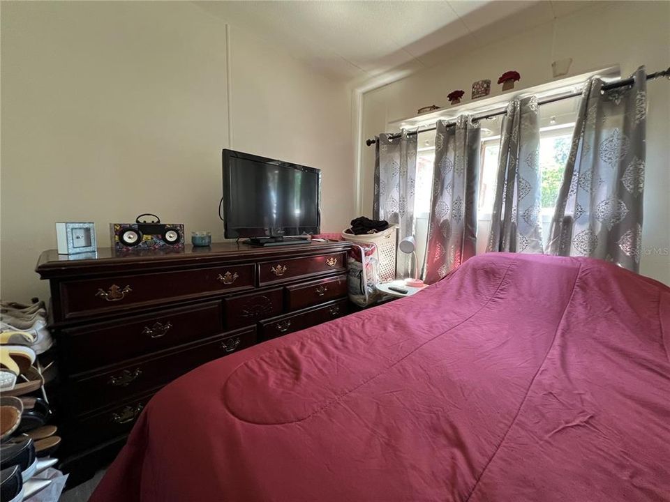 На продажу: $99,000 (3 спален, 2 ванн, 1238 Квадратных фут)