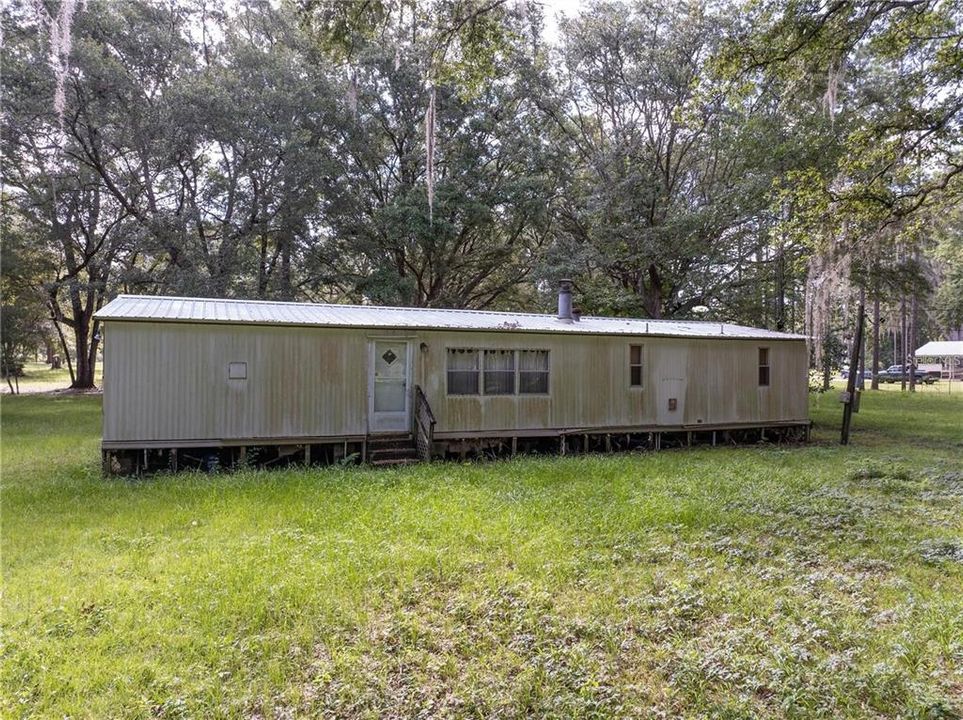 待售: $175,000 (2 贝兹, 2 浴室, 1344 平方英尺)