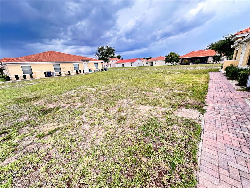 合同活跃: $29,000 (0.05 acres)