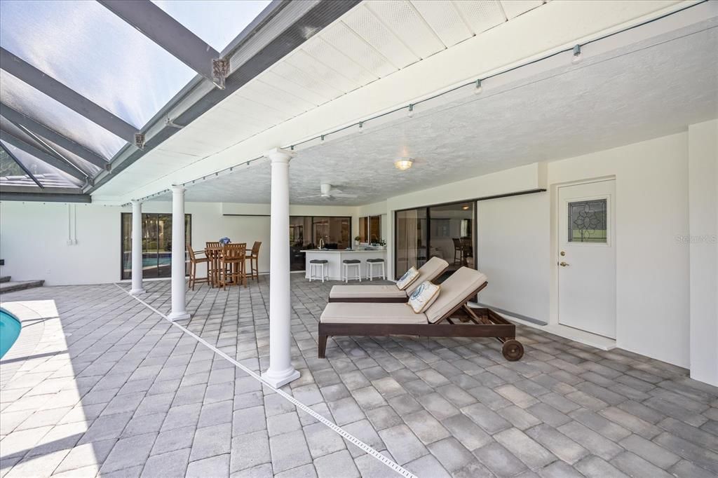 待售: $1,099,900 (4 贝兹, 3 浴室, 2756 平方英尺)