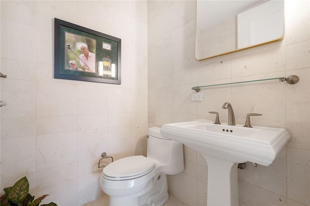 待售: $2,495,000 (4 贝兹, 3 浴室, 2696 平方英尺)