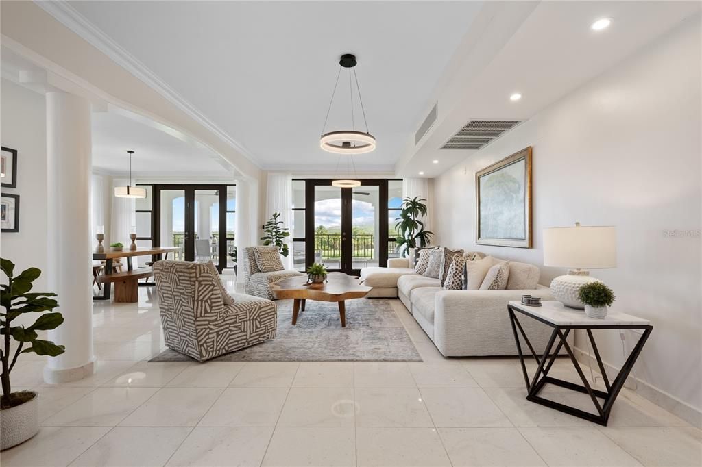 待售: $2,495,000 (4 贝兹, 3 浴室, 2696 平方英尺)